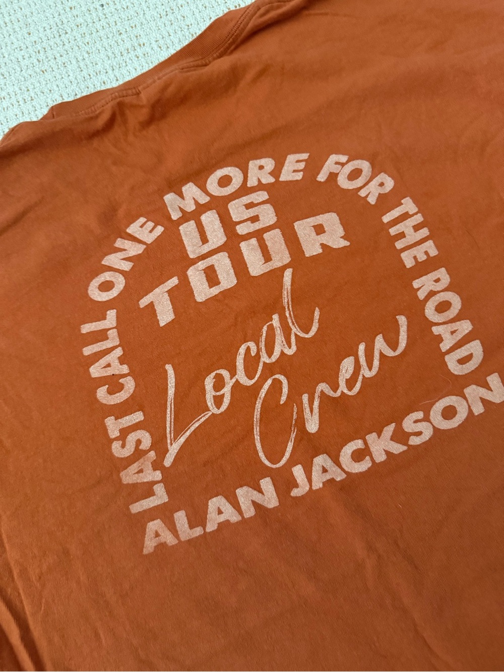 Alan Jackson Local Crew Tour Tee 100% cotton